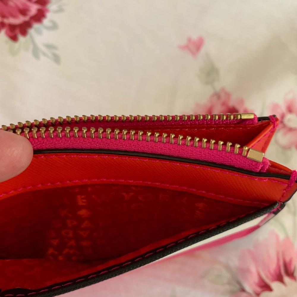 Kate Spade ♠️Bonita stripe wallet - Picture 5 of 6